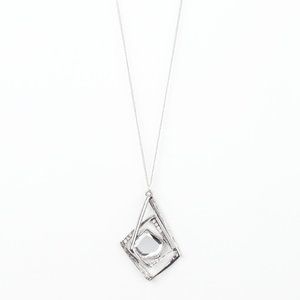 Paparazzi A Modern Citizen White Necklace and Earring Set